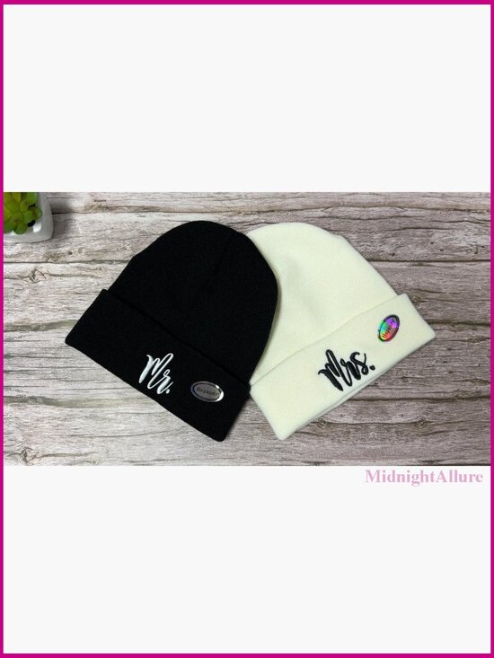 Mr and Mrs Beanie Hats Set Knit Winter Couple Beanie Unisex main image 4